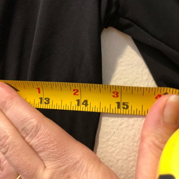 Boohoo tall fit black cold shoulder deep V long sleeved bodysuit, size 6 US. - Picture 7 of 7